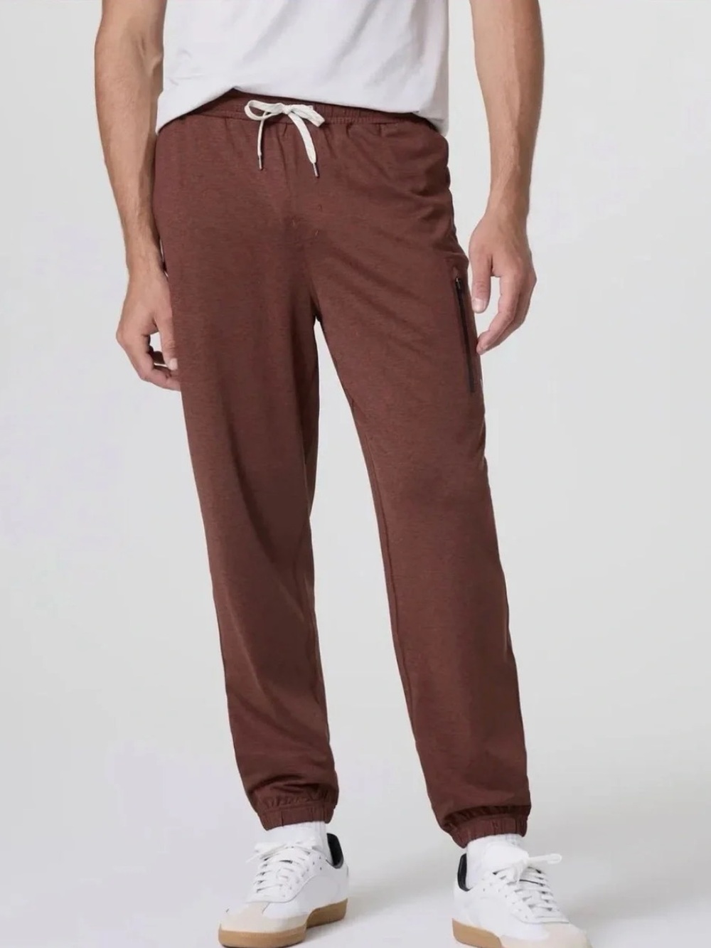 Vuori Men’s Sunday Performance Joggers In Oxblood Size Medium